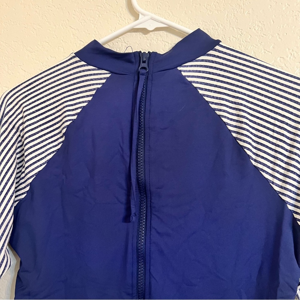 Roxy swim one piece Navy White Striped Long Sleeve Rash guard beach summer - Picture 6 of 11